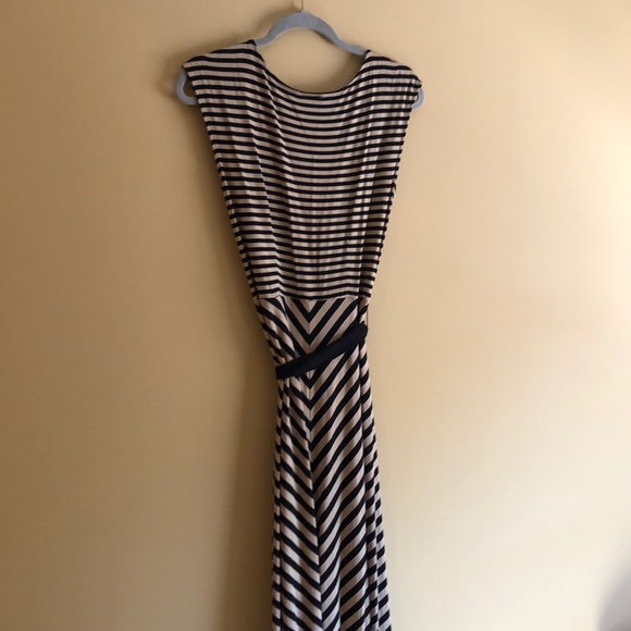 Ann Taylor Striped Maxi Dress - Picture 5 of 6